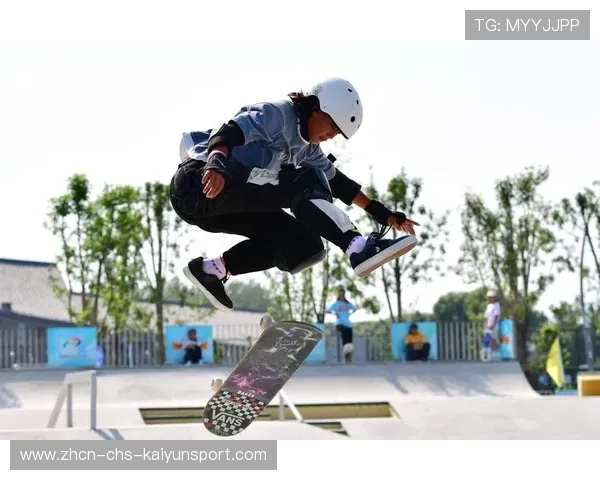 极限运动：滑板与BMX赛场年轻选手表现抢眼，极限滑板冠军